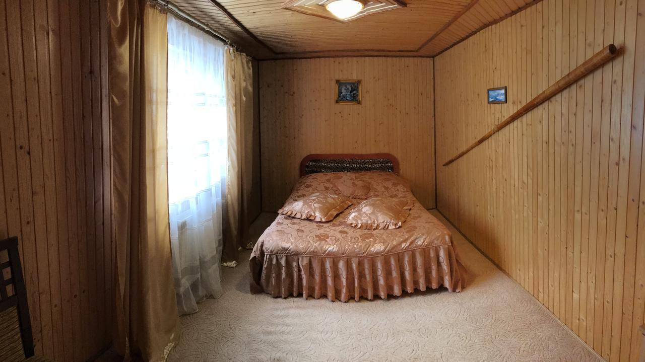 Guest House Perlyna Верховина Екстер'єр фото