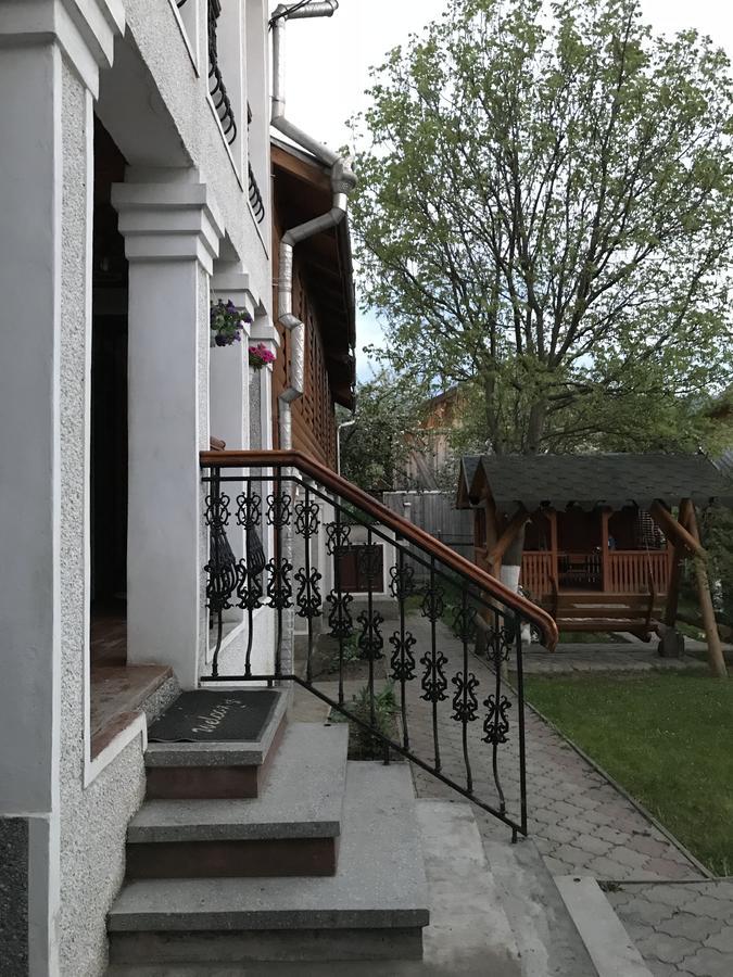 Guest House Perlyna Верховина Екстер'єр фото